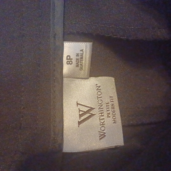 Black Capris - Picture 2 of 3